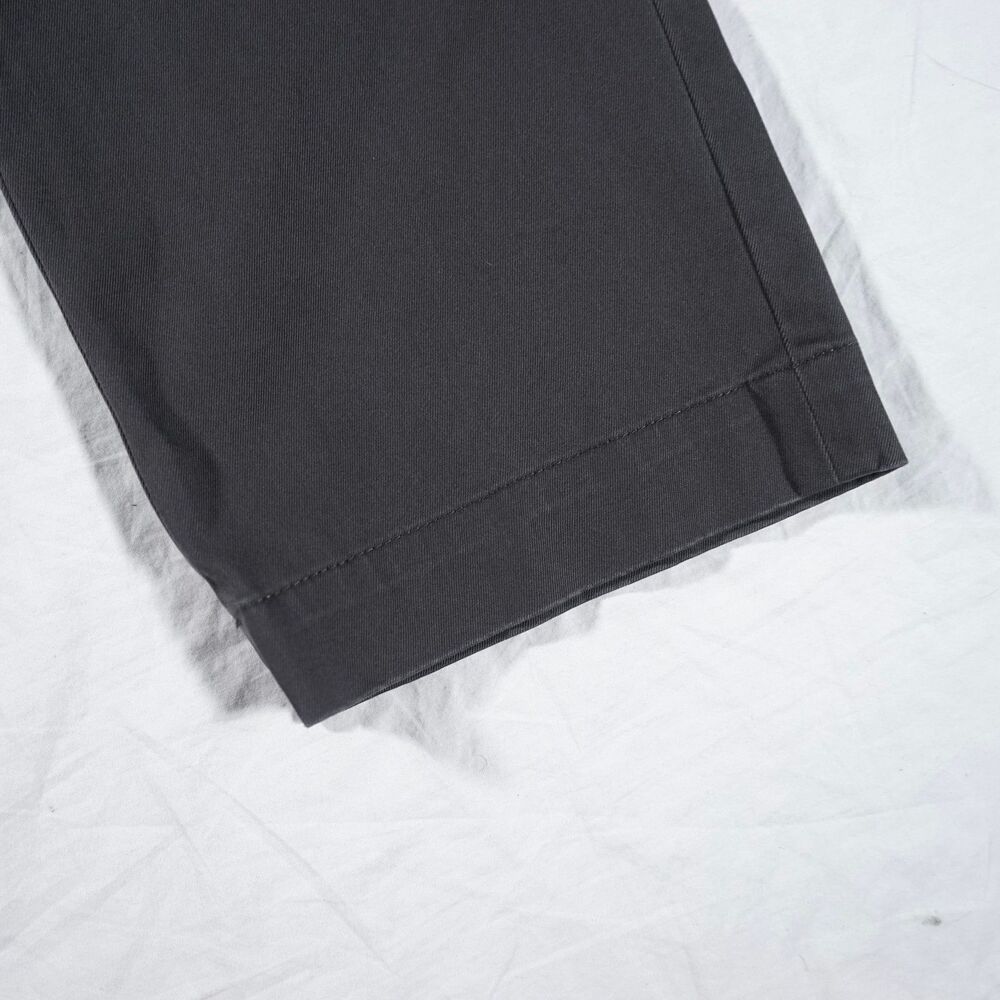 Banana Republic Aiden Chino Pants Dark Grey 32x30 - Picture 2 of 9